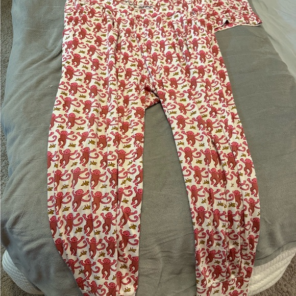 Roller Rabbit Pajamas - Picture 2 of 5
